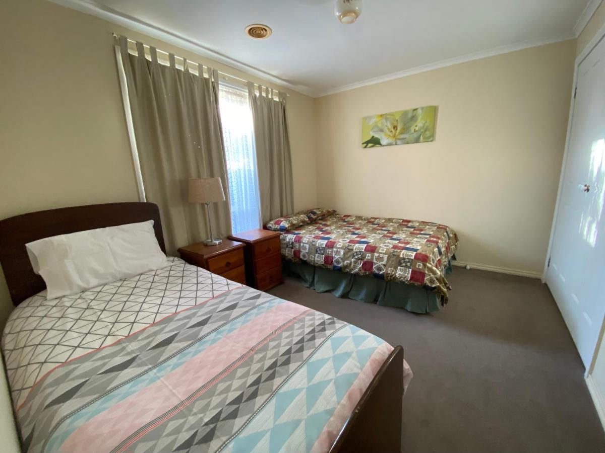 4 Beds-whole House-u2-9 Dennis Street-reservoir Holiday home